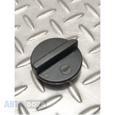 Пробка клапанной крышки Nissan K24E/2.4 (винтовая) б/у