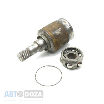 ШРУС левый внутренний Б/У в хоршем состоянии для Nissan Prairie M11, двигатель KAE24/2.4