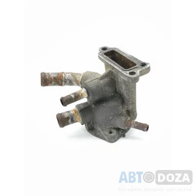 Корпус термостата на Nissan Sunny B13 N14/Primera P10 двигун GA16DS об'єм 1.6L
