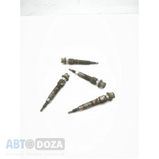 Свеча накаливания Б/У на Nissan Bluebird кузов U11, T12, T72, годы выпуска 1982-1992, двигатель LD20 2.0L.