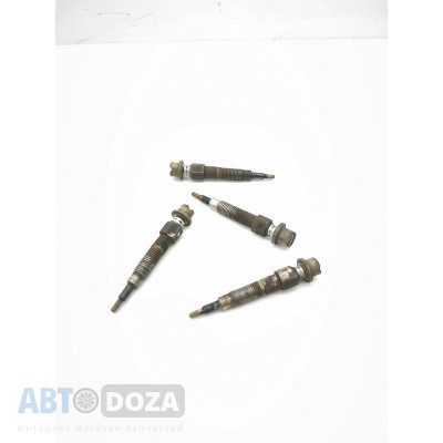 Свеча накаливания Б/У LD20 2.0L для Nissan Bluebird U11 T12 T72 (1982-1992)