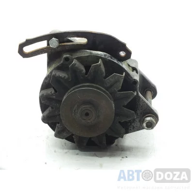 Генератор Nissan E15/1.5 б/у