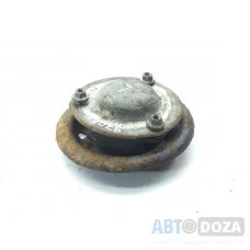 Опора Nissan T12 передней стойки б/у