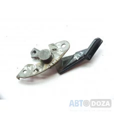 Рычажок открытия багажника лючка бензобака Nissan T12 б/у