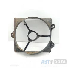 Диффузор вентилятора радиатора Toyota E 80 2A-3A/1.3/1.5 б/у