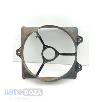 Диффузор вентилятора радиатора Toyota E 80 2A-3A/1.3/1.5 б/у