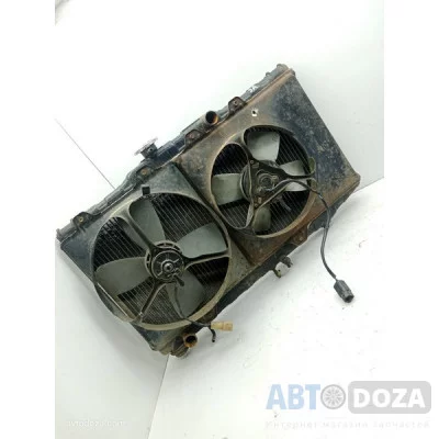 Радиатор Toyota E80 3A/1.5 (охл. двиг. АКПП в сборе с вентеляторами) б/у