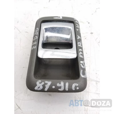 Ручка Toyota Camry SV21 двери внутренняя (L) б/у