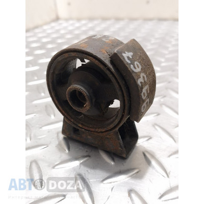 Подушка двигателя передняя нижняя Toyota Corolla E80/81 2E/1.3 б/у