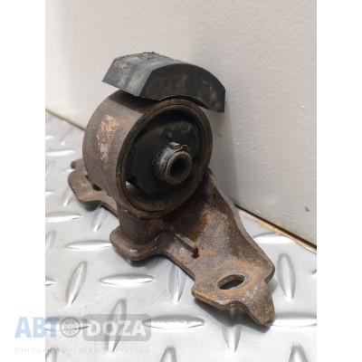 Подушка КПП для Toyota Corolla E90 с двигателем 2E/1.3, б/у