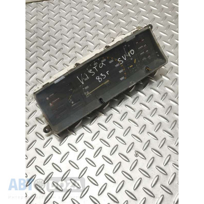 Приборная панель Toyota Vista SV10 для механической КПП 1983-1988 годов выпуска