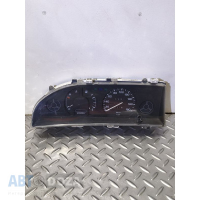 Приборная панель Toyota Corolla E90 (1987-1992) для леворульных автомобилей б/у