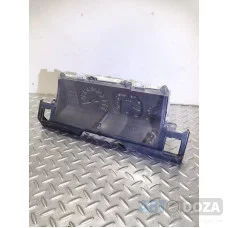 Приборная панель Toyota Corolla AE81 седан 1983-1987г. (на праворульную версию Japan) б/у