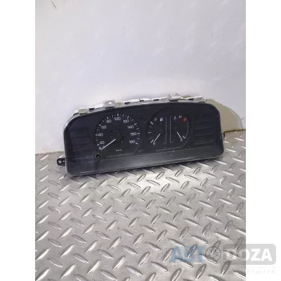 Приборна панель Б/У 83800-20B860-C для Toyota Carina ST170 Diesel 1C