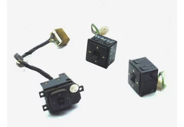 Джойстики регулировки зеркал