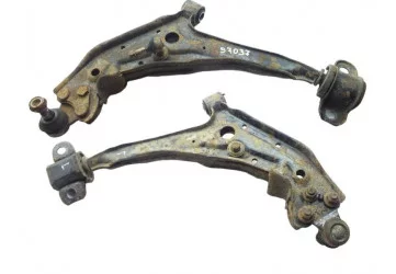 Рычаги передние