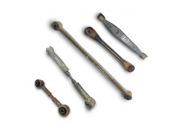 Рычаги Тяги задние